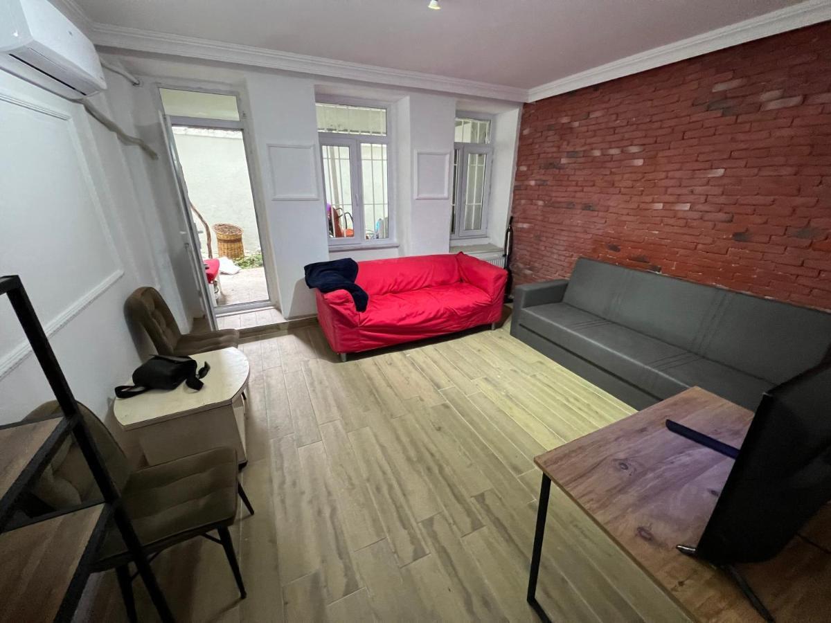 Nobis Cihangir Apartments Istanbul Bagian luar foto